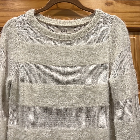 Ann Taylor LOFT Winter White Wool Blend Pullover Faux Fur and Sequin Sweater - Picture 2 of 5